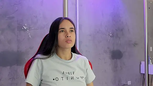 alice__susan live cam on StripChat