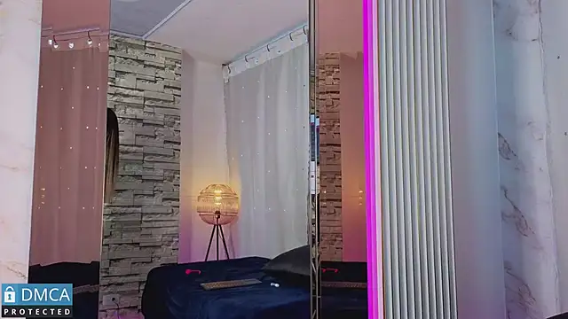 isa_sweet1_ webcam