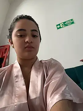 antonella_julieta - Antonella_Julieta's free webcam - UK Sex Cams