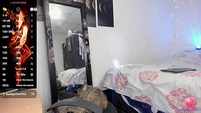 chloe_kisses webcam
