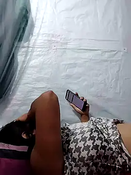 BigAss-69 webcam