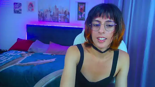 goth_minerva webcam