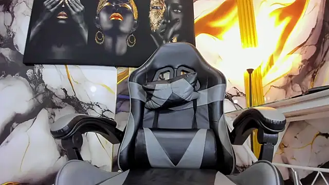 mono_blonde webcam
