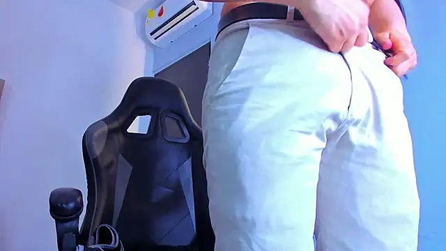 mike_257 webcam