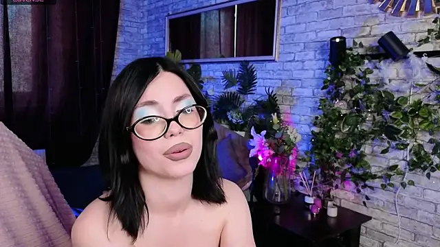 Velvet__Kiss webcam