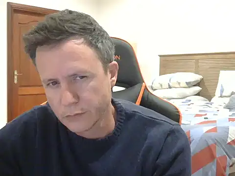 TroyDieselXXX webcam