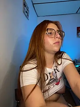CoraVibes webcam