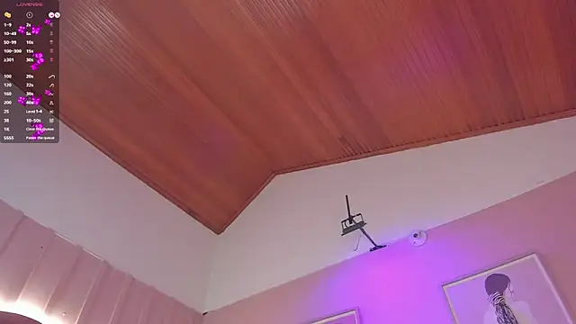 elodie_walker webcam