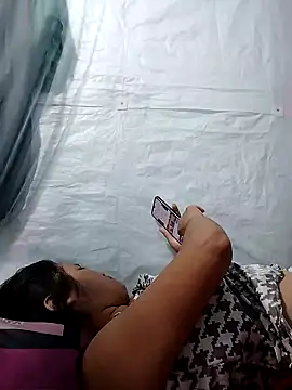 BigAss-69 webcam