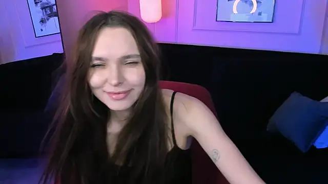ChloeSunny webcam