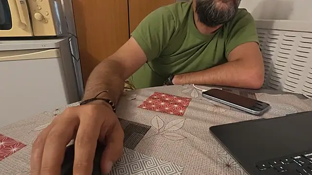 TARKAN1 live cam on StripChat