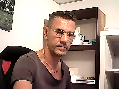 mastercharisma35 webcam