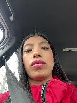 Tiffany_Low webcam
