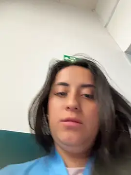 Antonella_Julieta webcam