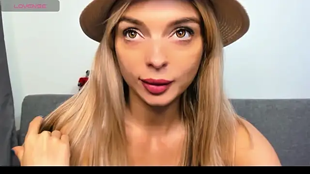 _ellen_meow_ webcam