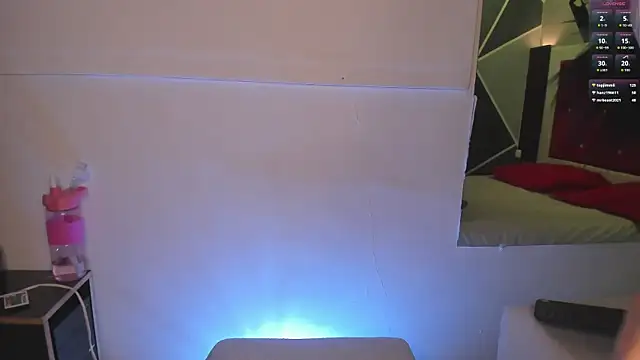 Karoll014 webcam