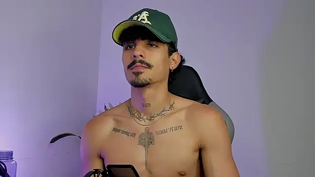 Lukeetaylor webcam