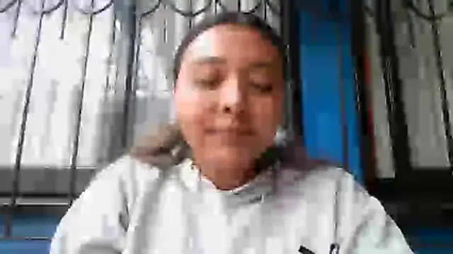 Rush_rosee_150 live cam on StripChat