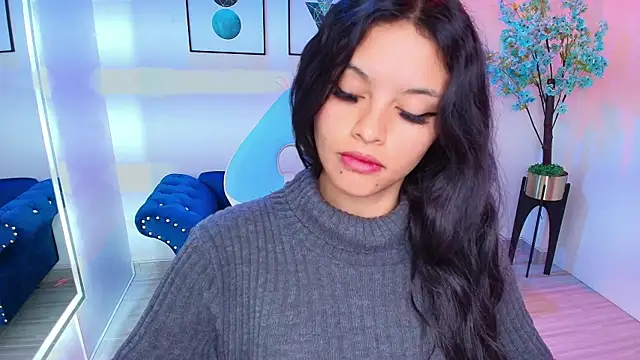 Maddie_T18 webcam