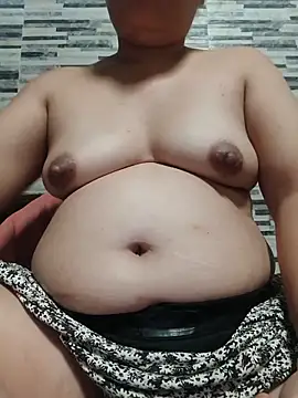 squirtshantal webcam
