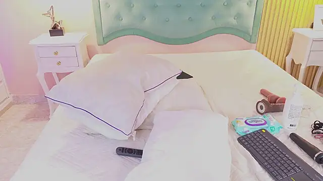ninaavelvett webcam