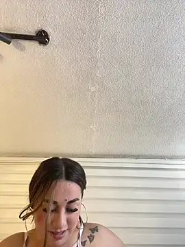 IvySanchez_Pinkk webcam