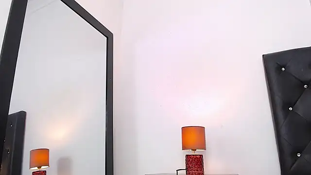 MidnightBella_ webcam
