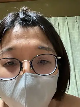 yuna_chan1 live cam on StripChat