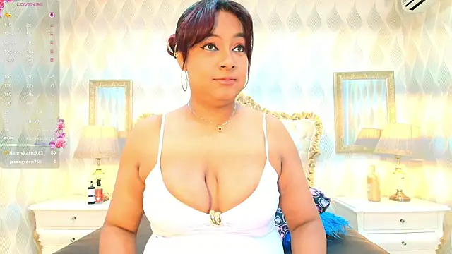 alexa_cruz__ webcam