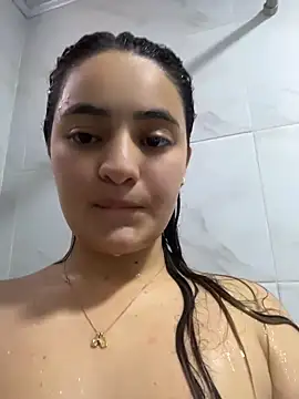 Antonella_Julieta webcam