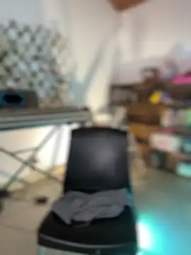 NikkiNix webcam