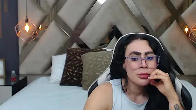 MartinaaFit webcam