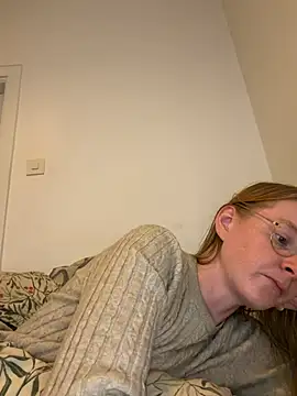 jannis1992 live cam on StripChat