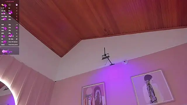 elodie_walker webcam