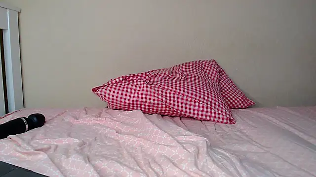 Just_alice live cam on StripChat