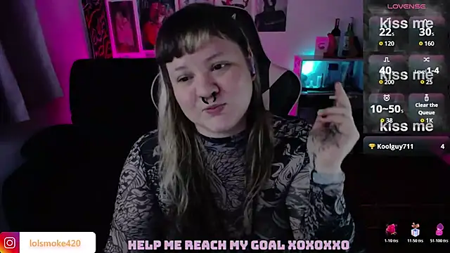Bdsm_and_fries webcam