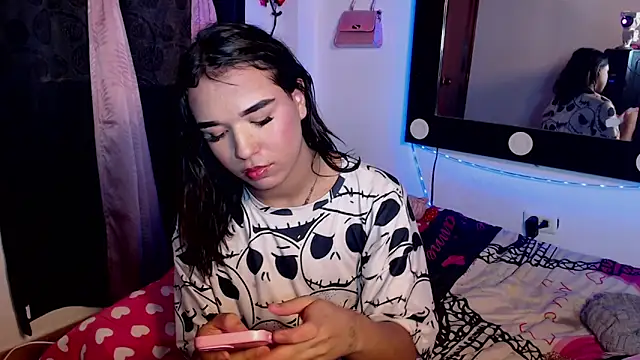 Candyy_doll__ webcam