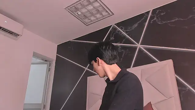 Quma86 - Male webcam sex chat