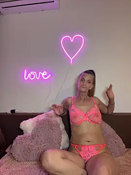 Sabrinedivinee webcam
