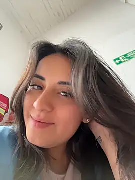 Antonella_Julieta webcam