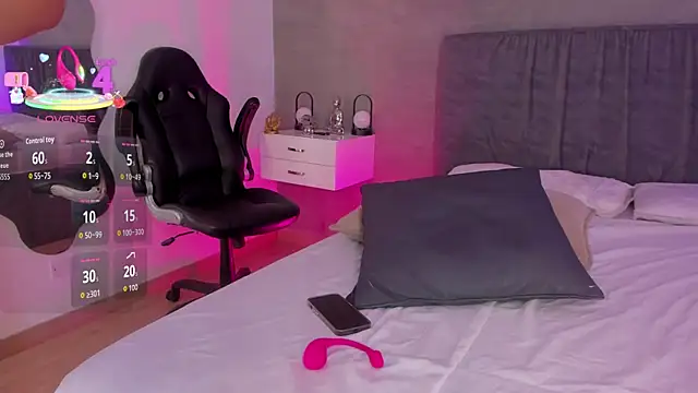 andreanix live cam on StripChat