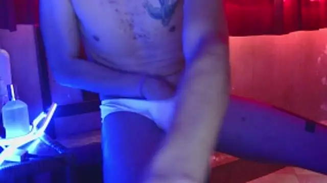 Latinopervs live cam on StripChat