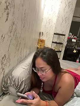 Ponthip live sex cam