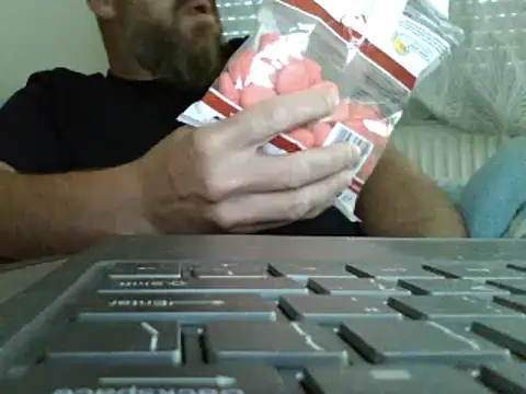 FROL83 live cam on StripChat