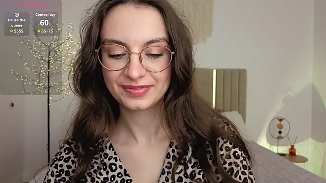 Real_cutie1 webcam