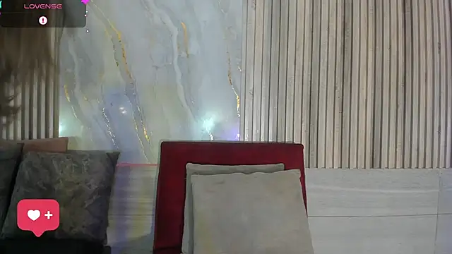 BriannaChelsea webcam