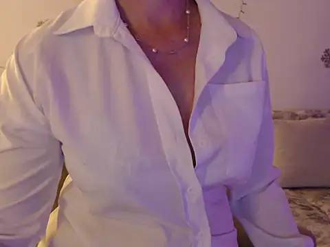 YourfantasyGiuly webcam