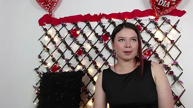 samantha_wallker (F teen) - Spanking Ass with pad🔥🥵