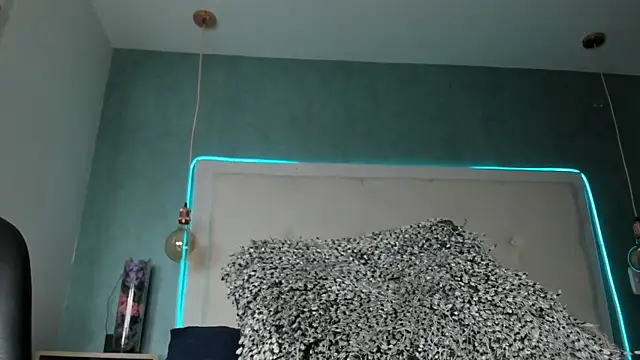 mia_gomez7 webcam
