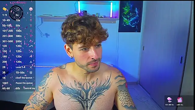Ares_blue live cam on StripChat